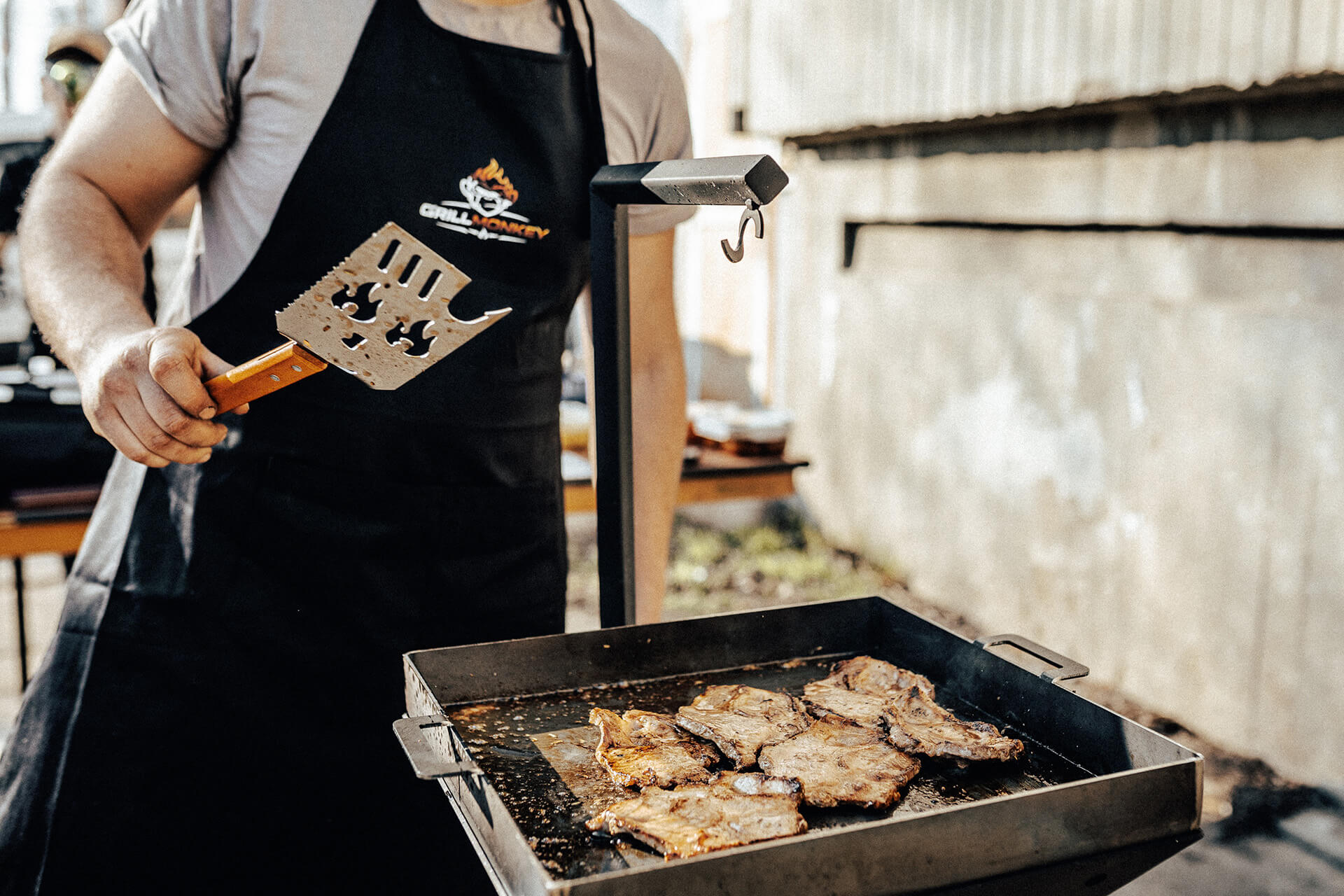grillmonkey hero